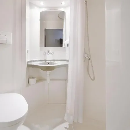 Premiere Classe 3* وارسو